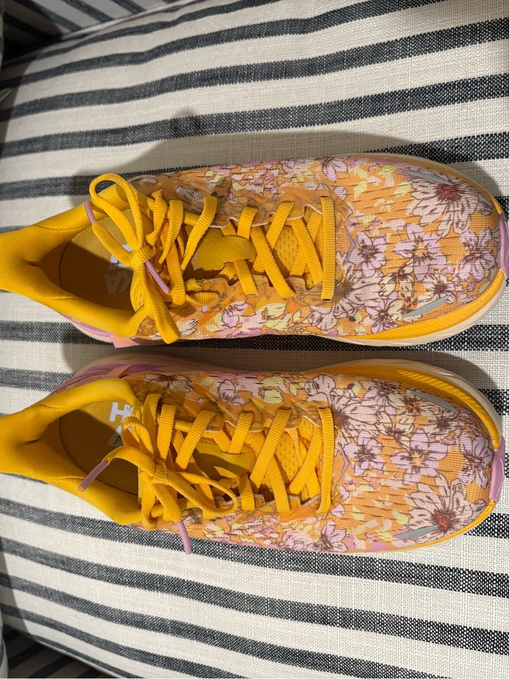 Hoka x Free People Golden Coast Floral Clifton 8 Shoes - Picture 3 of 7
